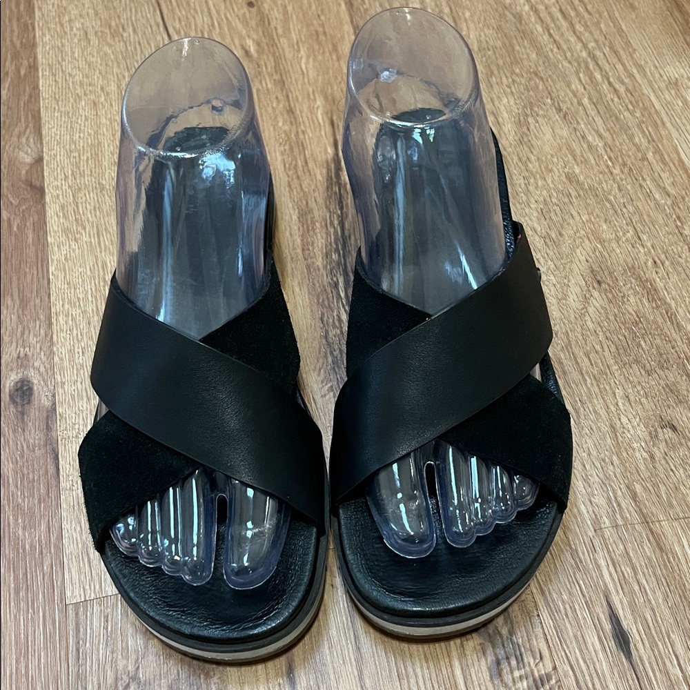 UGG suede and leather crisscross slide-on sandals, size 7.5